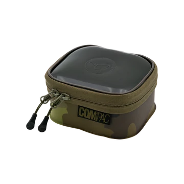Korda Compac 100 Kamo - vízhatlan szerelékes táska kamo színben 100-as méret