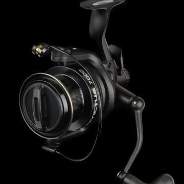 Carp Academy Nyeletőfékes Orsó Invictus 7000
