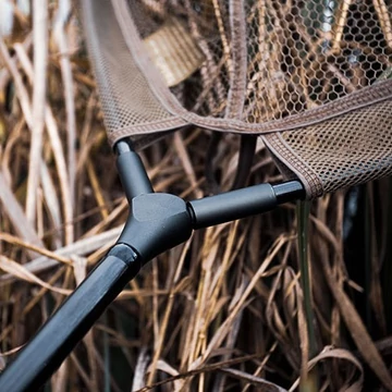 Trakker Defy Landing Net Merítőháló