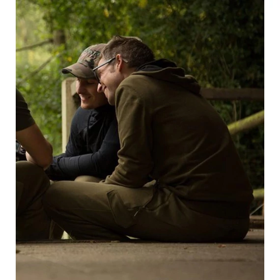 Korda Kore Olive Zip Hoodie - kapucnis pulóver S-XXL-es méretekben