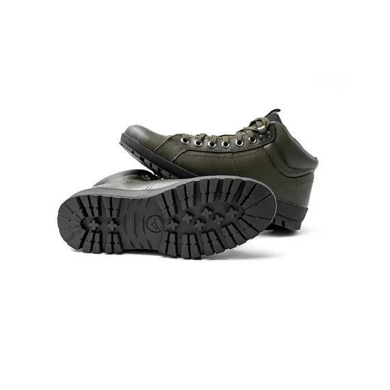 Korda Korda KORE Kombat Boots Olive Size 8/42  I  9/43  I  10/44,5  I  11/46 - vízálló bakancs 42, 43, 44,5 vagy 46-os méretekben