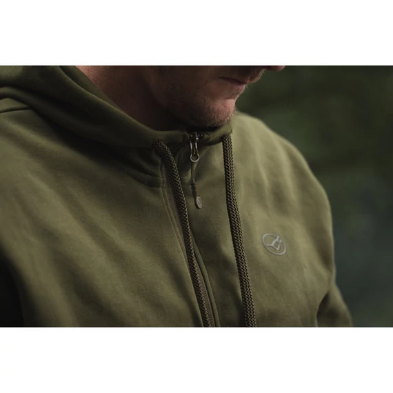 Korda Kore Zip Pro Hoodie Olive - olíva zöld kapucnis cipzáras pulóver S-XXL-es méretekben