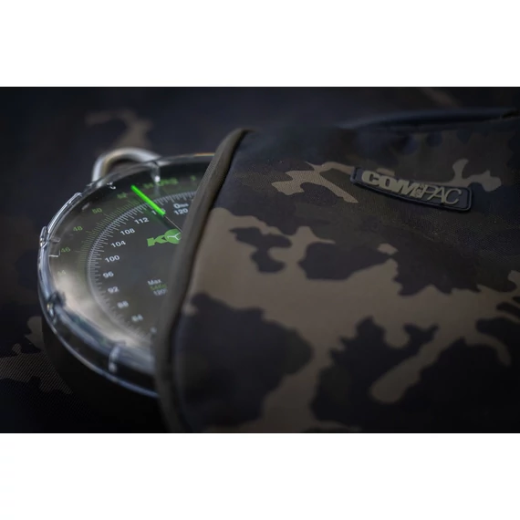 Korda Compac Scales Pouch Dark Kamo - mérleg táska dark kamo színben
