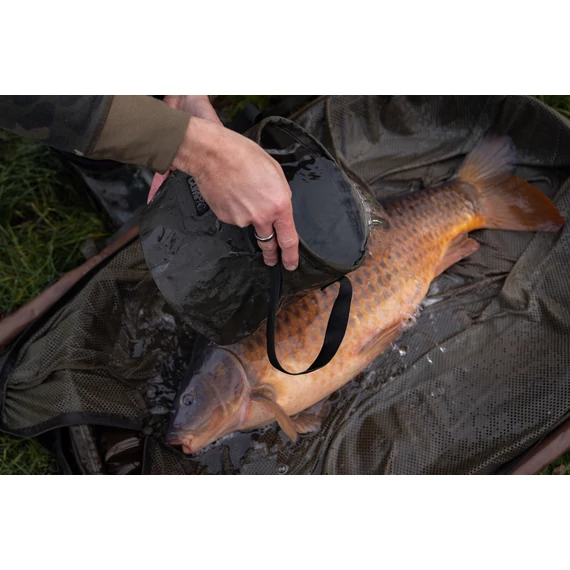 Korda Compac Water Bucket - vizes vödör 8 literes kapacitással
