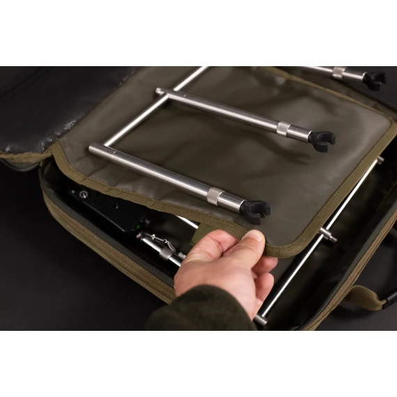 Korda Compac Singlez Bag - Singles táska olívazöld színben