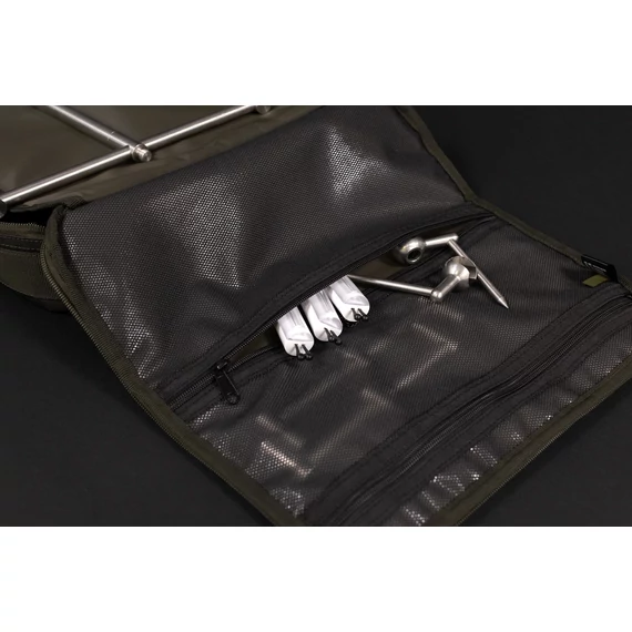 Korda Compac Singlez Bag Dark Kamo - Singles táska sötét kamo színben