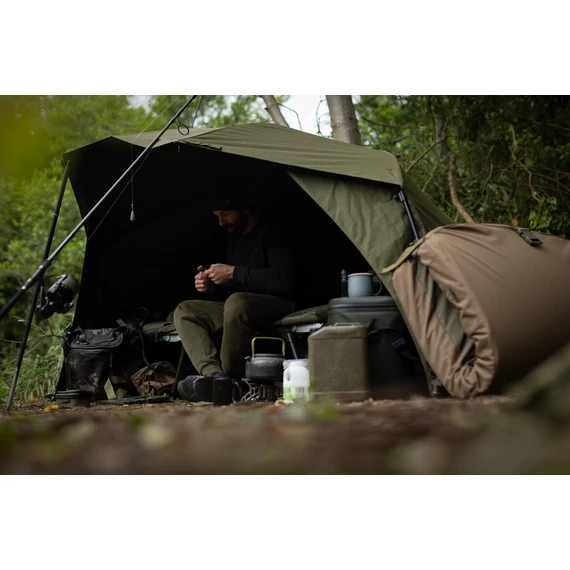 Korda Compac Rucksack 30 Dark Kamo - 30 literes hátizsák 