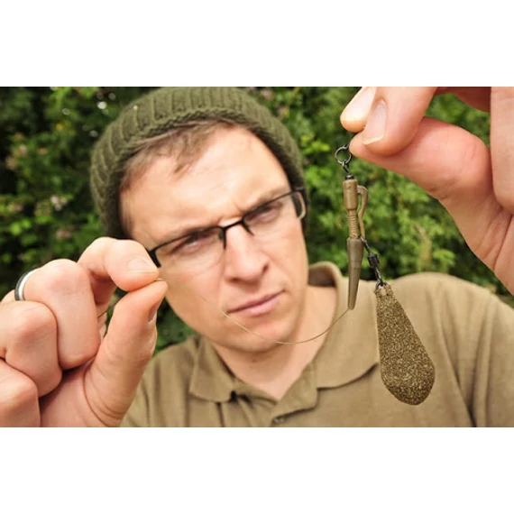 Korda Leadcore Leaders Hybrid Lead Clip Gravel - 3 db leadcore gubancgátló hibrid ólomklisszel gyűrűvel ellátott forgó kapoccsal 