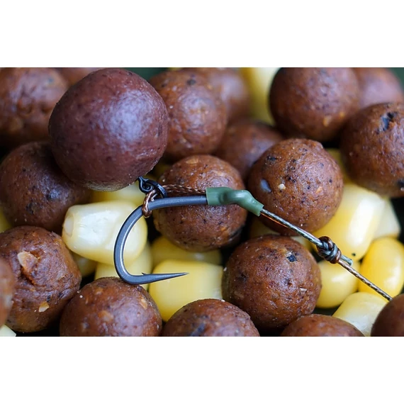 RidgeMonkey Ape-X Straight Point Barbed Size 4/6/8 - szakállas horgok 4,6-os és 8-as méretben