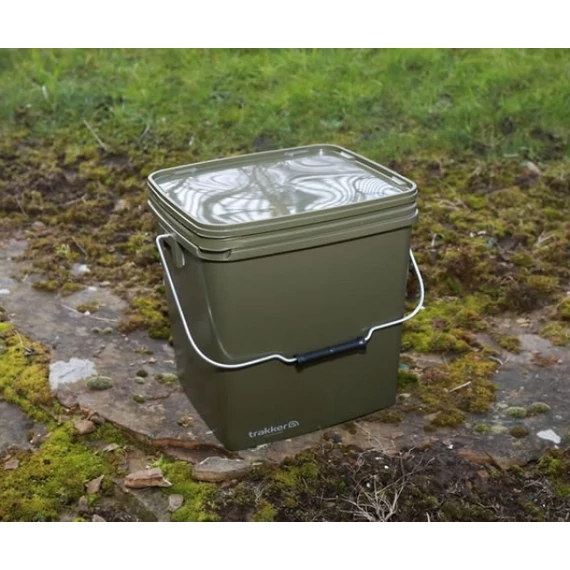 Trakker 13 Litre Olive Square Container - 13 liters szögletes műanyag vödör, belső tálcával