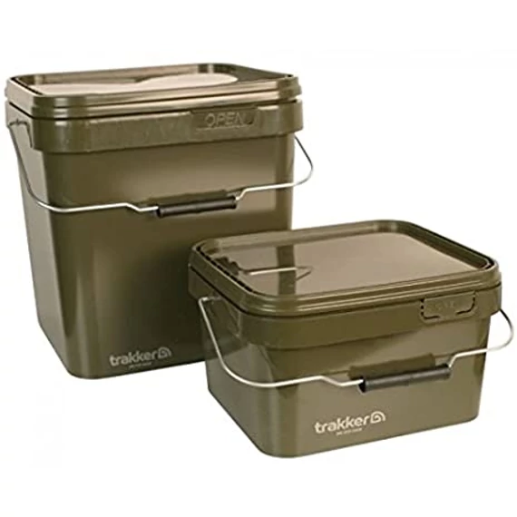 Trakker 17 Litre Olive Square Containers - 17 liters szögletes műanyag vödör