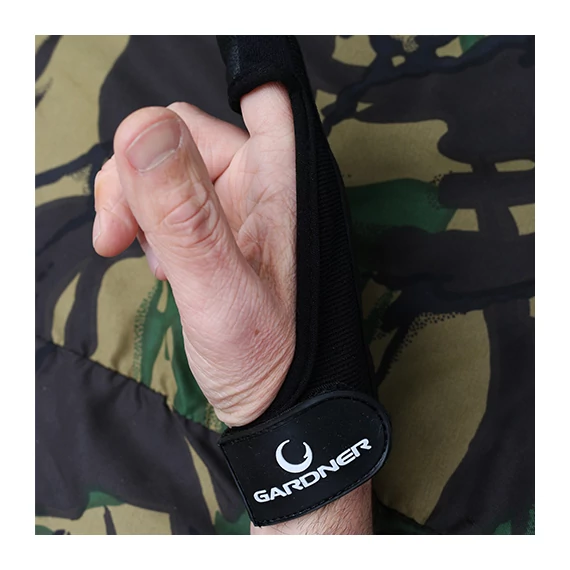 Gardner Casting Finger Stall - dobókesztyű STANDARD vagy LARGE méret jobbos