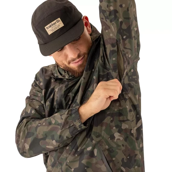 Trakker Techpro Camo Smock Size: S, M, L, XL, XXL, XXXL - Trakker vízálló anyagú kabát hat méretben: S, M, L, XL, XXL, XXXL