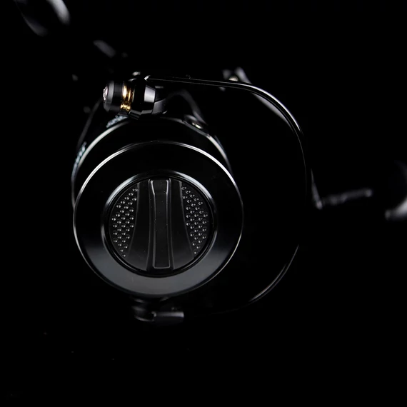 Nevis Nyeletőfékes Orsó Flashback  5000 4+1cs