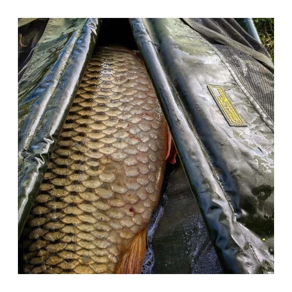 Carp Academy Grizzly Camou Lebegő Mérlegelőzsák