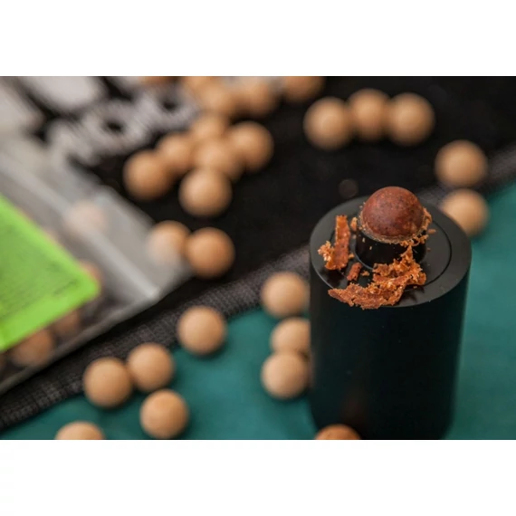 CC Moore Cork Ball Pop Up Roller Speciális Bojli Roller (15mm)