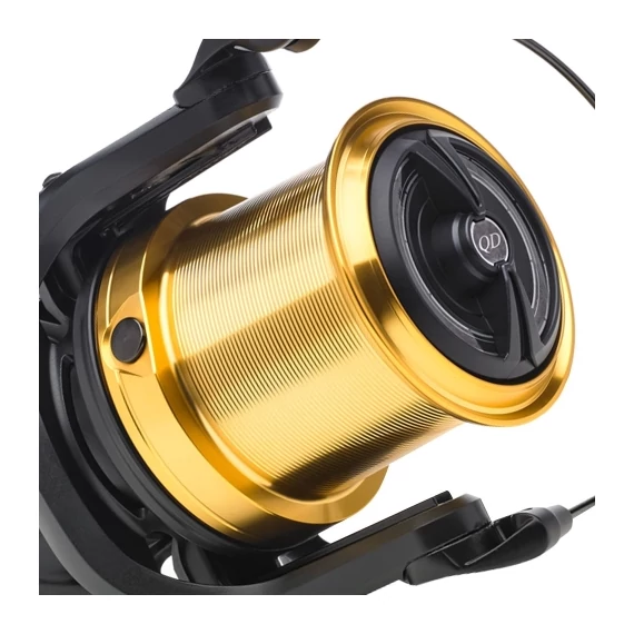 Daiwa Emblem 45 SCW QD OT Távdobó Orsó