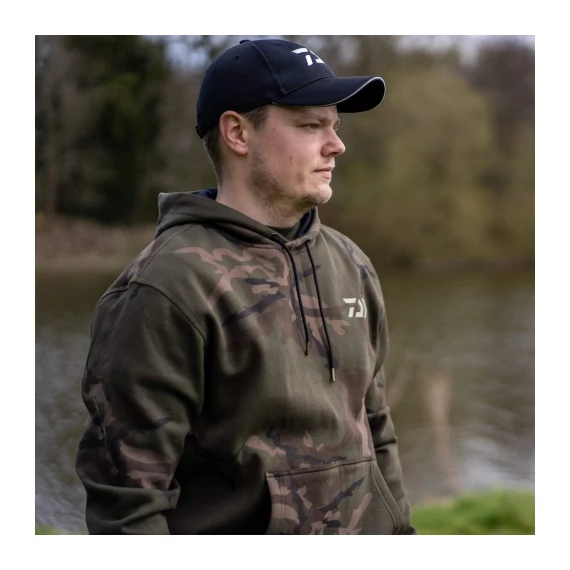 Daiwa Kapucnis Pulóver Carp Camo Hoodie