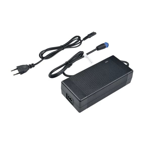Epropulsion Töltő Spirit 1.0 Plus Akkumulátorhoz (12V)