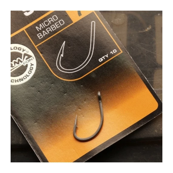 FOX Horog Edges Armapoint Curve Shank Short