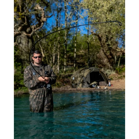 Fox Eos Pro 10ft (300cm) 3lb 2 Részes Bojlis Bot