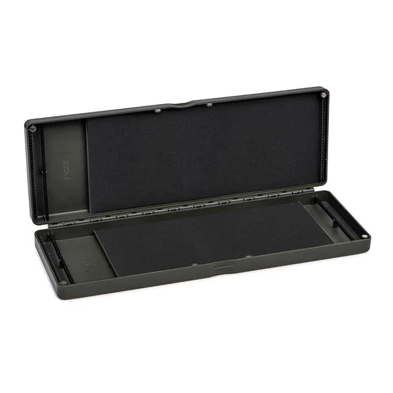 Fox Edges Előketartó Rig Box (50db tővel)