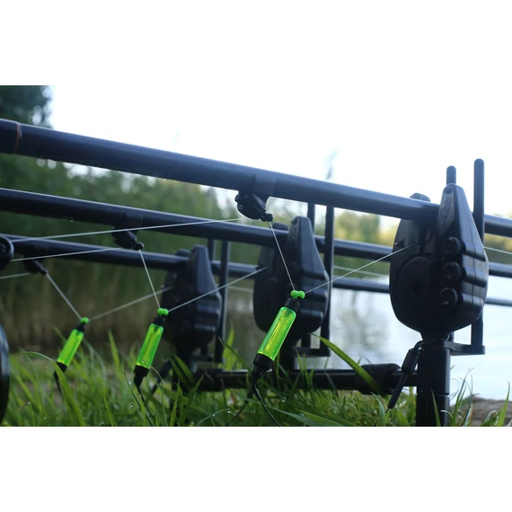 Fox Zsinórcsipesz Black Label Adjustable Rod Clip (2db)