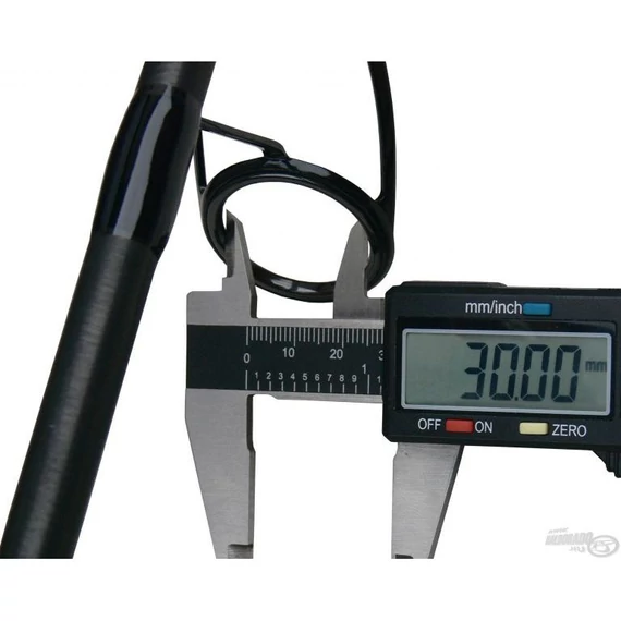 By Döme Bojlis Bot Black Edition BC 360 3 Lbs