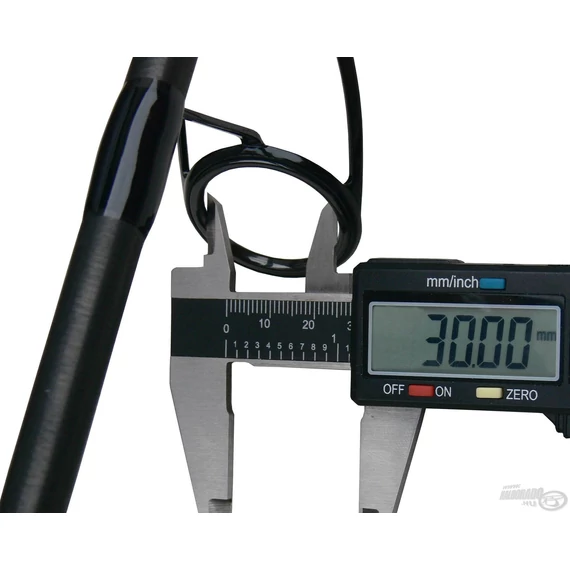 By Döme Bojlis Bot Black Edition BC 390 3,5 Lbs