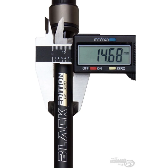 By Döme Bojlis Bot Black Edition BC 390 3,5 Lbs