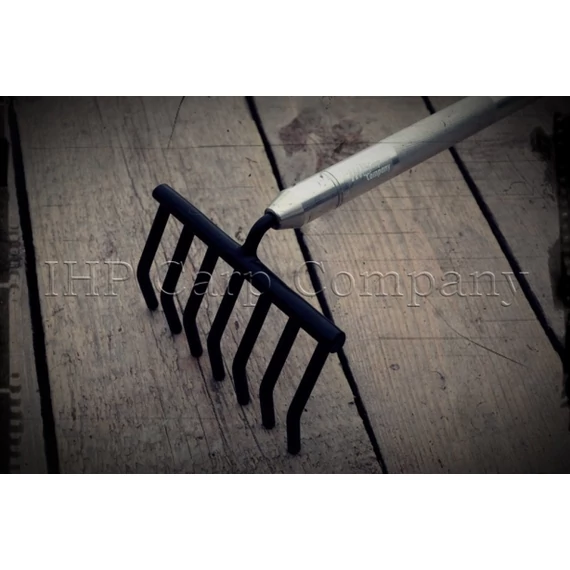 ICC 7 Fogú Gereblye Medertapogató Rúdhoz