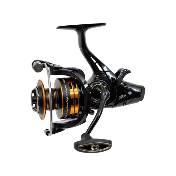 Carp Expert Nyeletőfékes Orsó Black Shadow Light Feeder 4000
