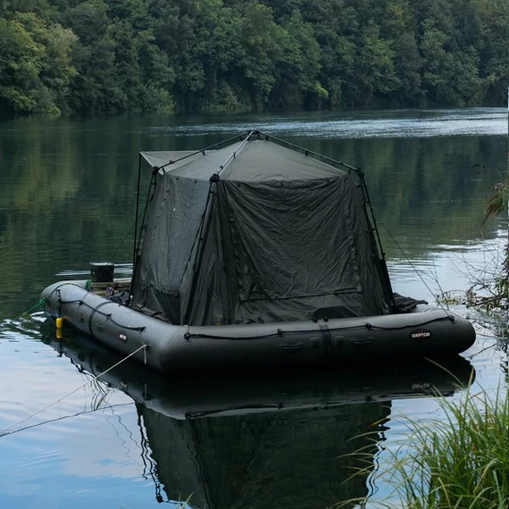 Nash Sátor Bank Life Blockhouse