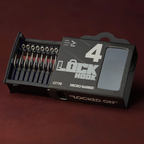 One More Cast Szakállas Horog Lock Hook Barbed (10db)