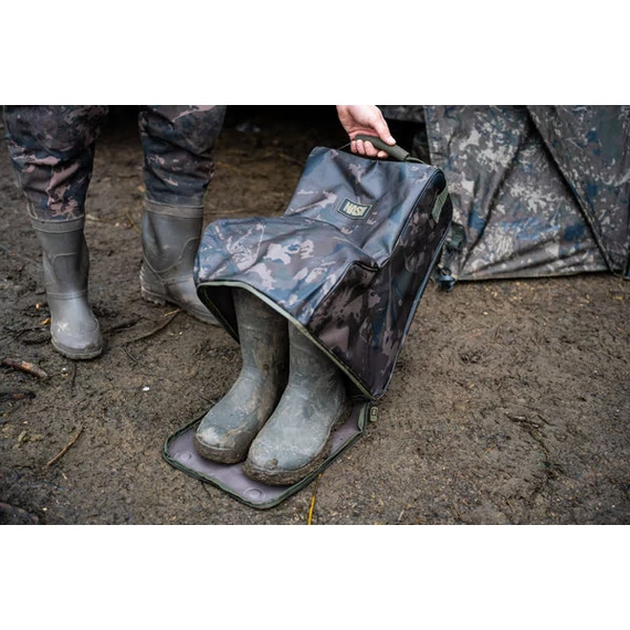 Nash Csizma táska Subterfuge Waterproof Boot and Wader Bag