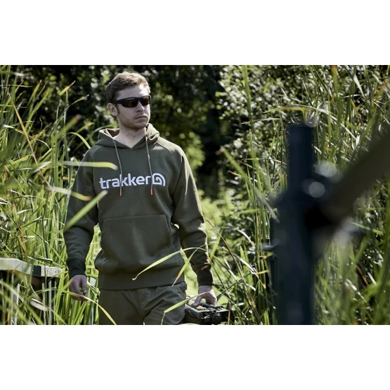 Trakker Logo Hoody Kapucnis Pulóver