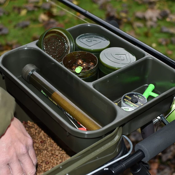 Trakker 17L Heavy Duty Cuvette Vödörbetét Tároló (17 literes vödörhöz)