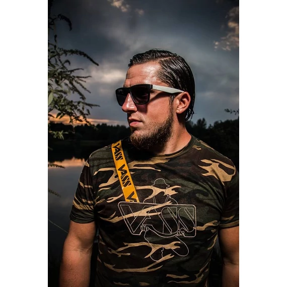 Vass-Tex Embroidered Camouflage T-Shirt With Yellow Strap Póló (Hímzett Logóval)